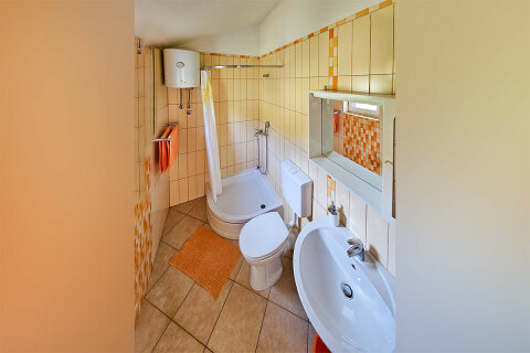 apartmány Mali Luka: studio A6 pre 2-3 osoby, <br />
3. poschodie