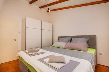 apartmány Suzana: apartmán A5 pre 4 osoby,<br />
2. poschodie