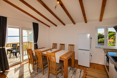 apartmány Suzana: apartmán A5 pre 4 osoby,<br />
2. poschodie