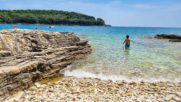 Pula - Banjole - pláže, poloostrov Istrie, Chorvatsko