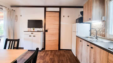 Mobilhome Mon Perin Resort - typ "A" - Mobilhome Colona Deluxe, Bale - Rovinj, Istrie, Chorvatsko