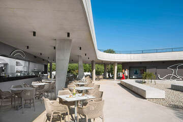 Mobilhome Mon Perin Resort - samoobslužná restaurace u Paleo Water Parku, Bale - Rovinj, Istrie, Chorvatsko