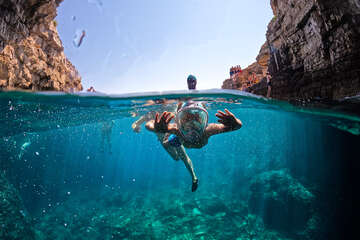 Pula - šnorchlování u Galebove stijene, Istrie, Chorvatsko