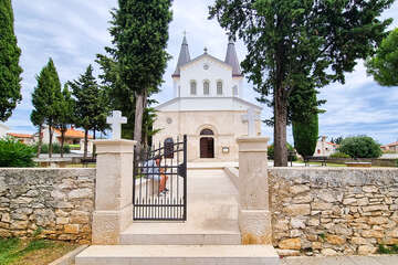 Medulin - Crkva sv. Agneza, Istrie, Chorvatsko