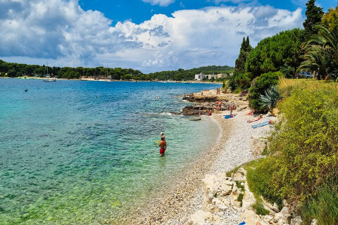 Apartmány Moderna - oblázková pláž Zelenika 100 m od domu, Pula, Istrie, Chorvatsko