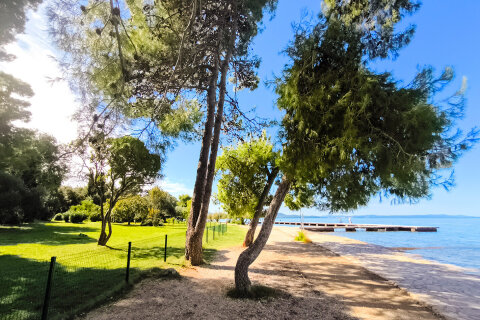 Hotel Donat*** - pláž před hotelem, Zadar, Chorvatsko