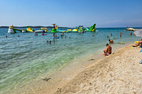 Apartmány Resort BiVillage - pláž a nafukovací aquapark na moři, Fažana, Istrie, Chorvatsko