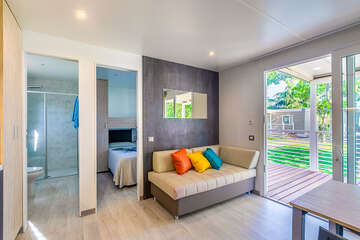 Mobilhome Lodge Premium pro 4–6 osob, Resort BiVillage, Fažana, Istrie, Chorvatsko