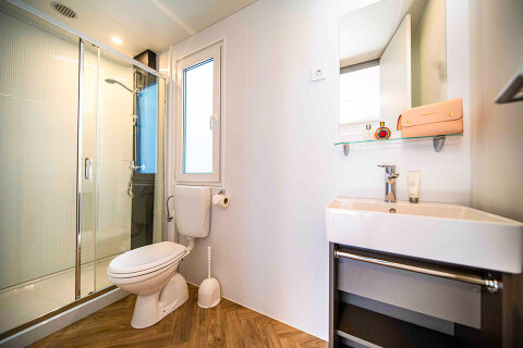 Mobilhome Lodge Prestige Relax pro 4–5 osob, Resort BiVillage, Fažana, Istrie, Chorvatsko