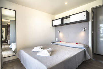 Mobilhome Lodge Deluxe Sea View pro 4–5 osob, Resort BiVillage, Fažana, Istrie, Chorvatsko