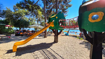 Apartmány Borik II - dětské hřiště a plážový bar 200 m od domu, Rovinj, Istrie, Chorvatsko