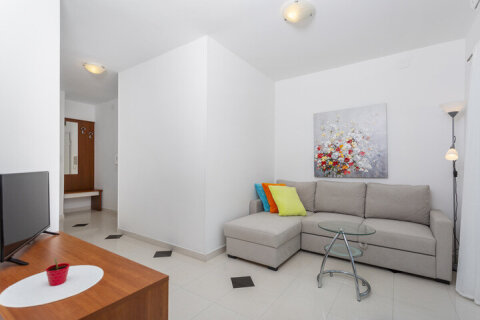 A1 - apartmány František, Njivice, ostrov Krk, Chorvatsko