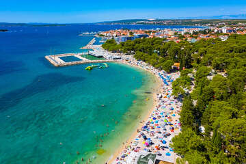 Resort San Antonio*** - oblázková pláž Dražica, Biograd na Moru, Zadarská riviéra, Chorvatsko