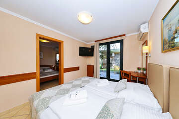 Pokoj Konekt pro 4 osoby - Resort San Antonio***, Biograd na Moru, Zadarská riviéra, Chorvatsko