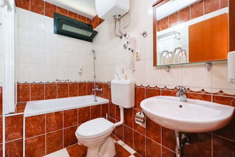 Pokoj Family Suite pro 4–5 osob - Resort San Antonio***, Biograd na Moru, Zadarská riviéra, Chorvatsko