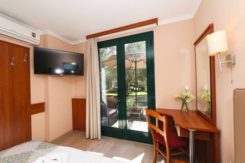 Pokoj Family Suite pro 4–5 osob - Resort San Antonio***, Biograd na Moru, Zadarská riviéra, Chorvatsko
