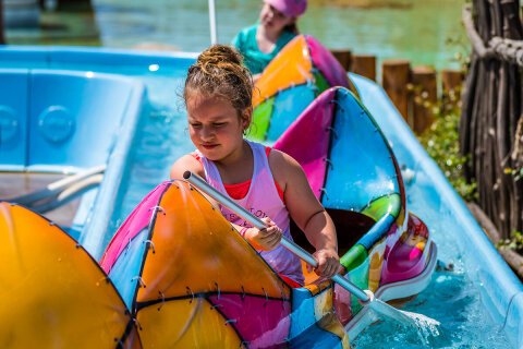 Aquapark Dalmaland, Biograd na Moru, Zadarská riviéra, Chorvatsko