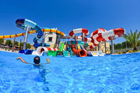 Aquapark Dalmaland, Biograd na Moru, Zadarská riviéra, Chorvatsko