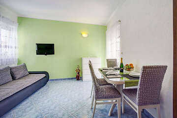 A103 - Apartmány Ljuba, Šibenik, Chorvatsko