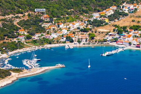 Apartmány Pojana - letecký pohled, Martinšćica, ostrov Cres, Chorvatsko