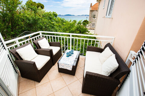 Apartmány Kiara - výhled na moře z balkónu apartmánu A1, Orebić, poloostrov Pelješac, Chorvatsko