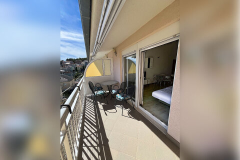 A2 - apartmány Vuković, Duće, Omišská riviéra, Chorvatsko