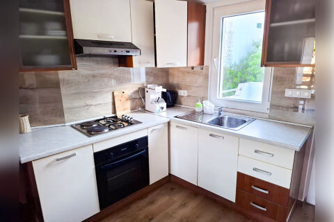 A2 - apartmány Sidrana, Stomorska, ostrov Šolta, Chorvatsko