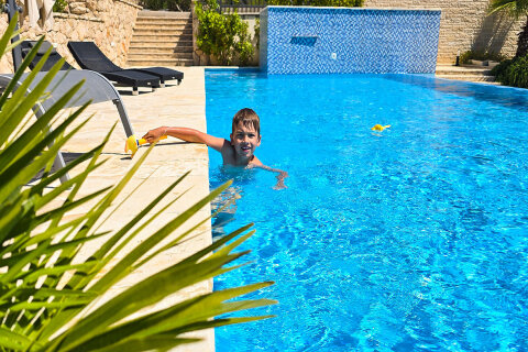 Mobilhome Drage - bazén, Drage, Zadarská riviéra, Chorvatsko