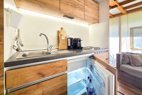 Glamping Premium Home pro 4–6 osob, Falkensteiner Premium Camping Zadar, Chorvatsko