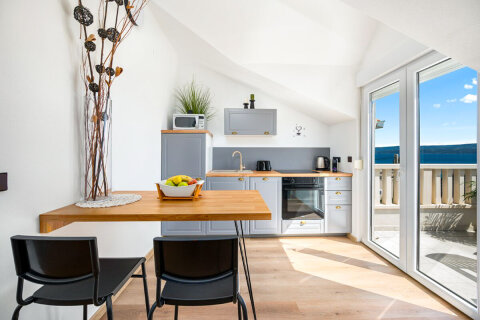 A4 - apartmány Bili, Duće, Omišská riviéra, Chorvatsko