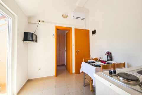 A11 - apartmány Sandra, Mandre, ostrov Pag, Chorvatsko