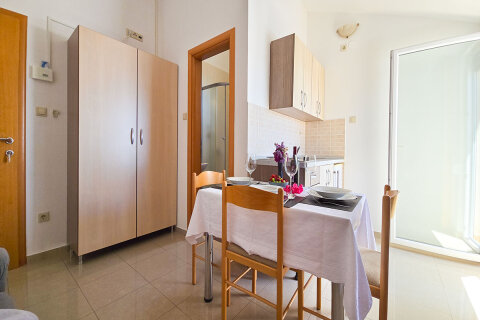 A10 - apartmány Sandra, Mandre, ostrov Pag, Chorvatsko