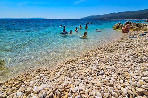 Pláž Girandella, Rabac, Istrie, Chorvatsko