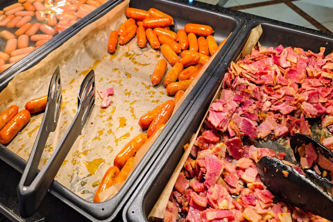 Bufetové snídaně - resort Oliva, Rabac, Istrie, Chorvatsko