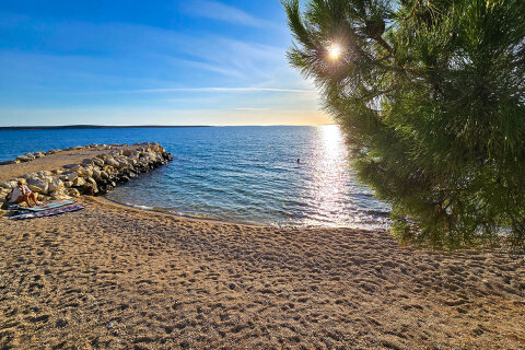 Apartmány Darka - oblázková pláž 300 m od domu, ostrov Pag, Chorvatsko