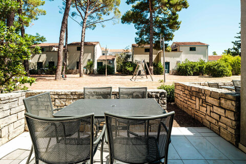 Apartmán AP/5*** pro 4–5 osob, Zaton Holiday Resort, Zaton, Zadarská riviéra, Chorvatsko