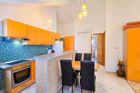 A2 - apartmány Eva, Baška, ostrov Krk, Chorvatsko