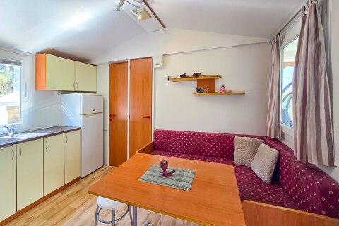 Mobilhome Kučica, Tkon, ostrov Pašman, Chorvatsko