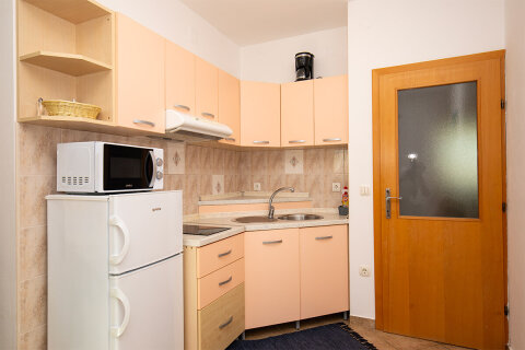 A2 - apartmány Žuta, Mandre, ostrov Pag, Chorvatsko