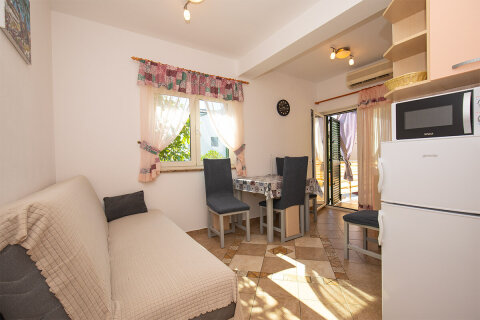 A2 - apartmány Žuta, Mandre, ostrov Pag, Chorvatsko