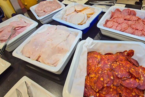 Bufetové snídaně - Zaton Holiday Resort, Chorvatsko