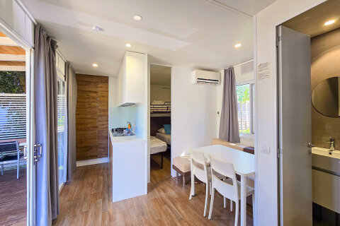 Mobilhom Superior, Zaton Holiday Resort, Zaton, Zadarská riviéra, Chorvatsko