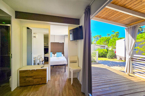 Mobilhom Superior, Zaton Holiday Resort, Zaton, Zadarská riviéra, Chorvatsko