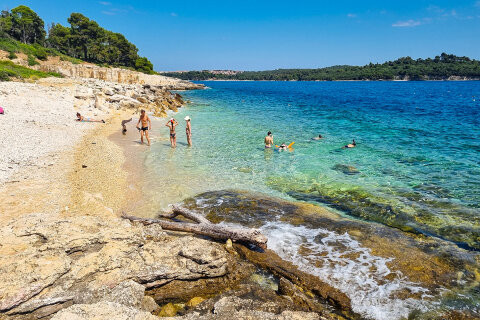 Ostrůvek Sveti Jerolim, národní park Brijuni, Istrie, Chorvatsko