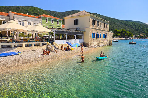 Apartmány Pojana - oblázková pláž 300 m od domu, Martinšćica, ostrov Cres, Chorvatsko