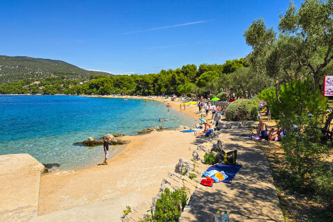 Resort Kovačine - pláže, Cres, ostrov Cres, Chorvatsko