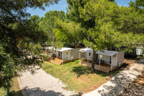 Mobilhome Lodge Prestige Laguna pro 5–6 osob, Resort BiVillage, Fažana, Istrie, Chorvatsko