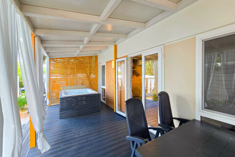 Mobilhome Salumbra Premium s jacuzzi, Selce, Crikvenická riviéra, Chorvatsko