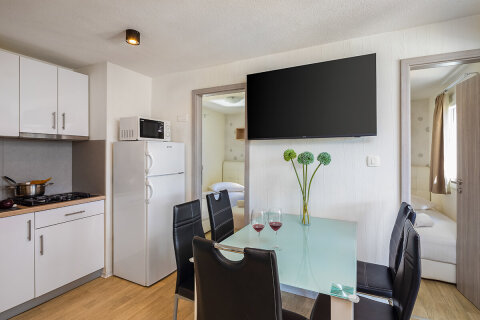 MH3L - Mobilhome Relax 6+2 (3rd/4th line) pro 6–8 osob, Almissa Resort, Omiš, Chorvatsko