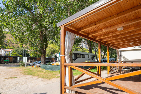 MHRMV - Mobilhome Relax 6+2 (Mountain View) pro 6–8 osob, Almissa Resort, Omiš, Chorvatsko